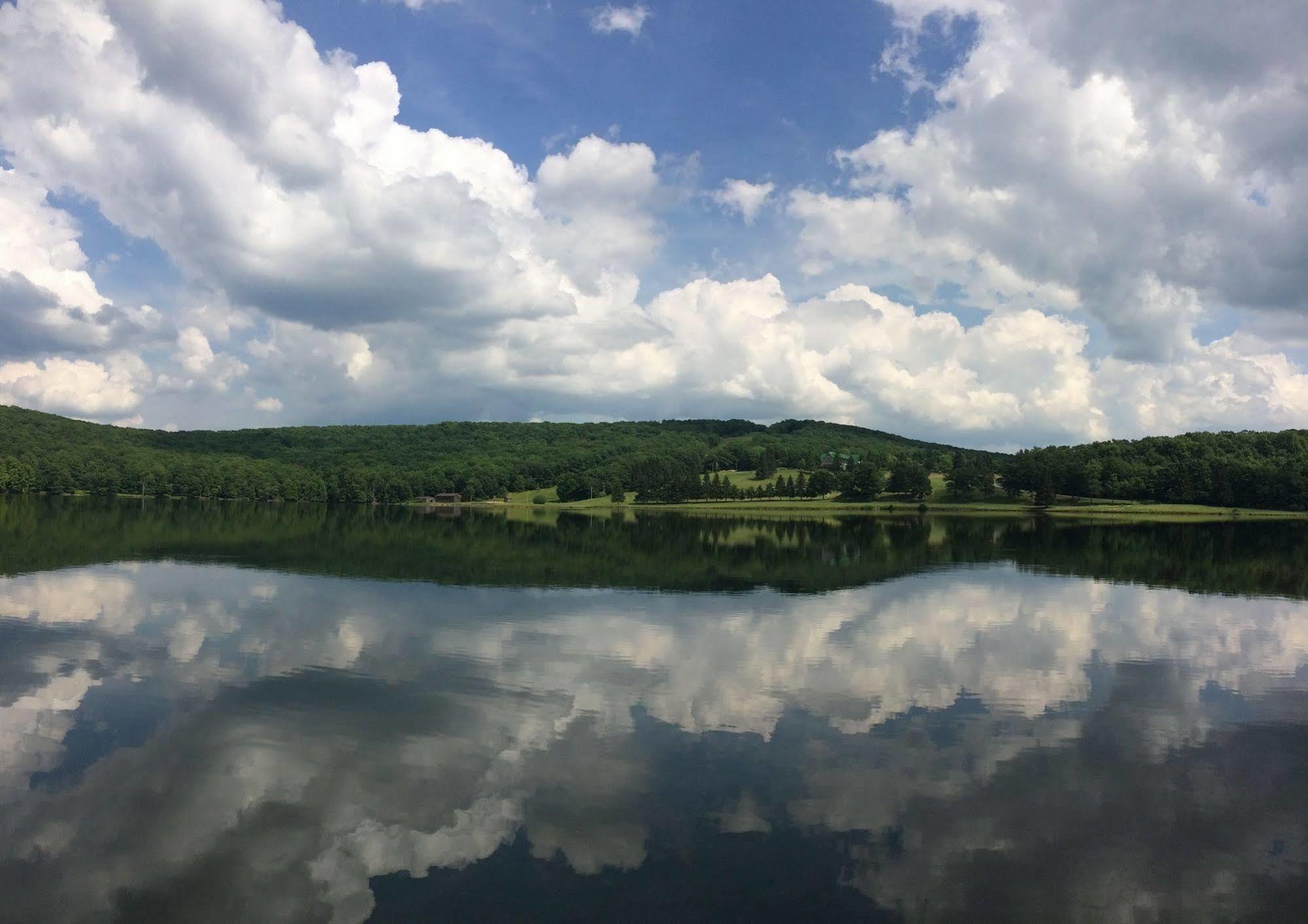 Alpine Lake Resort Terra Alta المظهر الخارجي الصورة