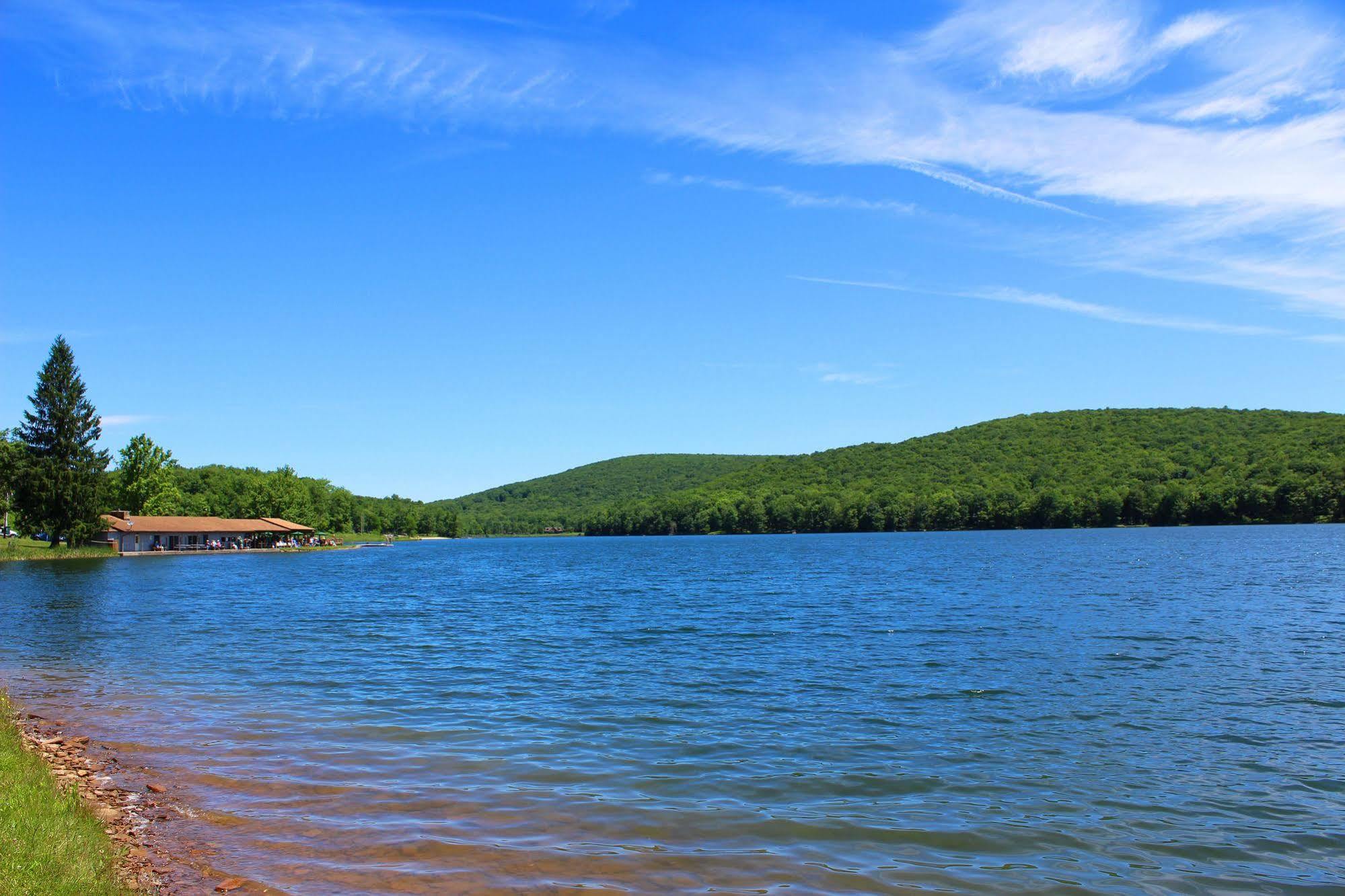 Alpine Lake Resort Terra Alta المظهر الخارجي الصورة